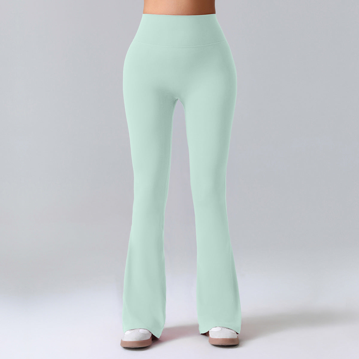 Slimming and figure-hugging yoga pants