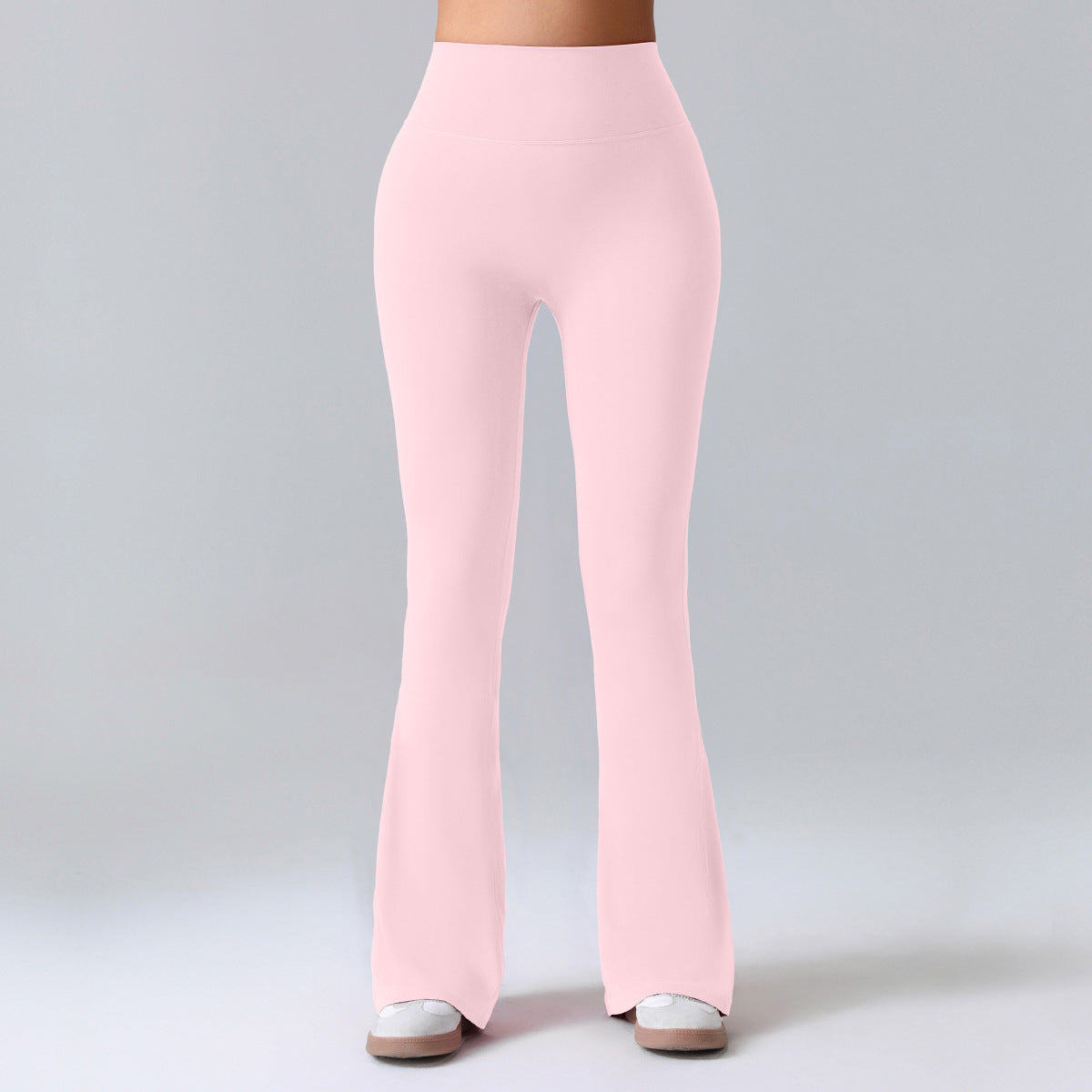 Slimming and figure-hugging yoga pants